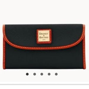 Dooney & Bourke wallet
